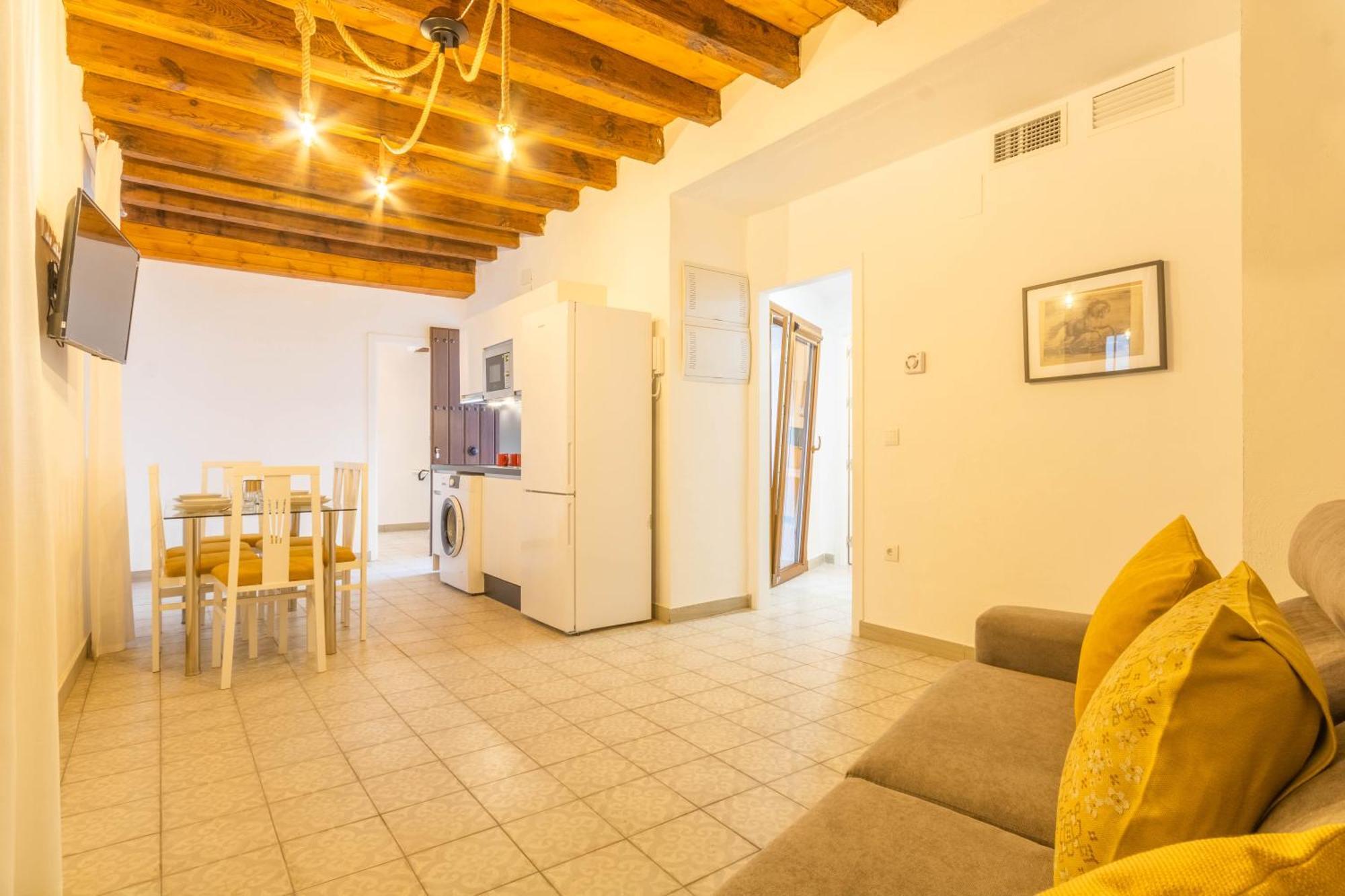 Apartamentos Miguel De Cervantes Centro กอร์โดบา ภายนอก รูปภาพ